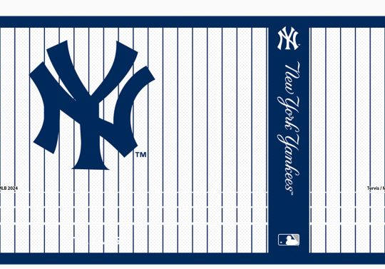 MLB&trade; New York Yankees&trade; - Pinstripes