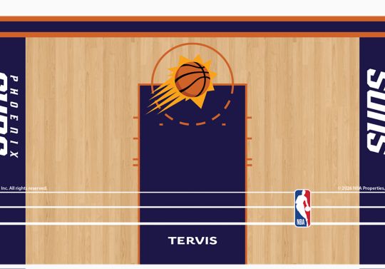 NBA&reg; Phoenix Suns - In The Paint