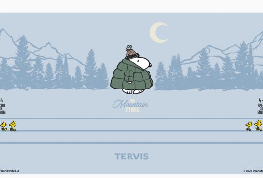 Peanuts&trade; - Seasonal Mountain Time